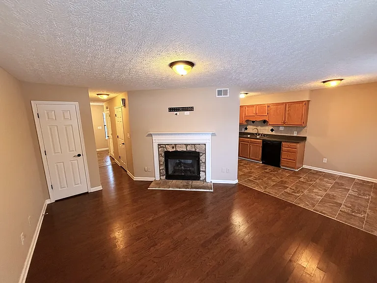 1410 Westen St #B — Photo 7