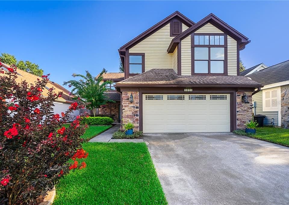 1st image of 9876 Aloma Bend Ln