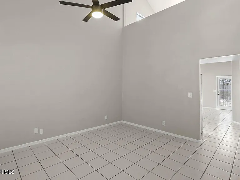 12425 Red Sun Dr — Photo 6