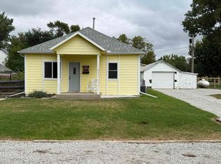 205 E 3RD AVENUE, Arnold, NE 69120