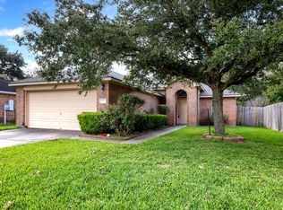 305 S Heritage Oaks Dr, Texas City, TX 77591