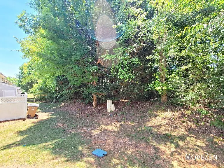 249 Malamute Ln — Photo 18