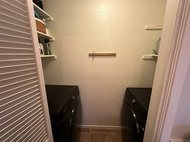 1108 Quail Valley Ln #221 — Photo 5