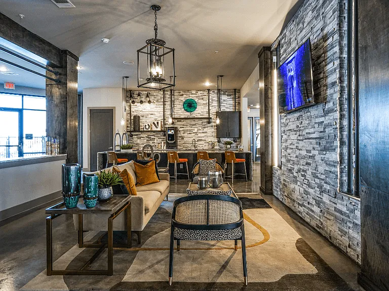 The Grand at Manor Apartments — Photo 25