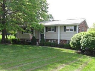 130 Lyle Ct, Johnstown, PA 15905