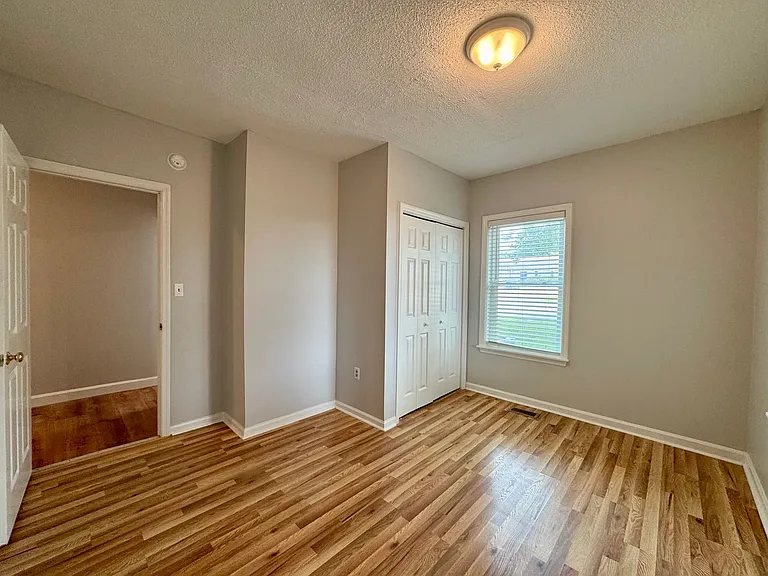 901 W. Danville St. — Photo 6