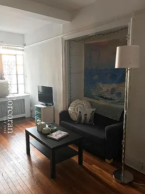 Rented by Steven Corcoran Real Estate | media 19