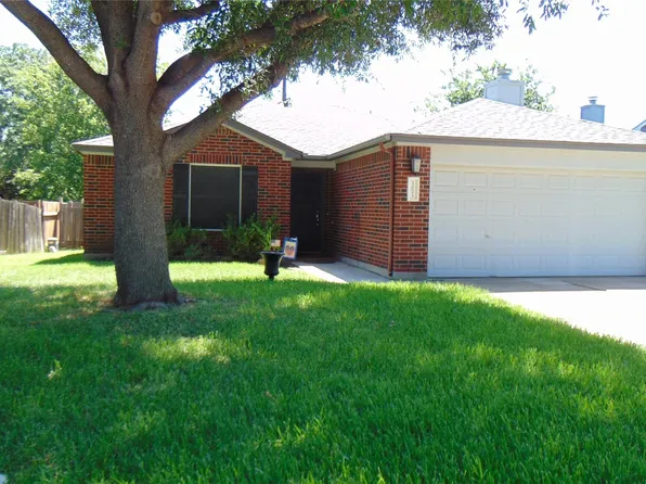 1025 Mohican St, Round Rock, TX 78664