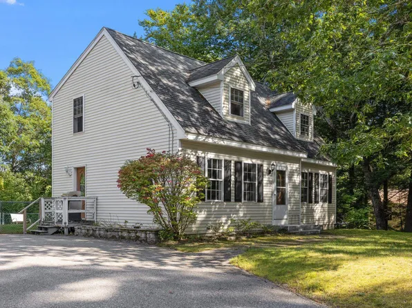 94 Centennial Drive, Webster, NH 03303