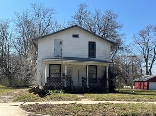 423 S Webster St, Decatur, IL 62521