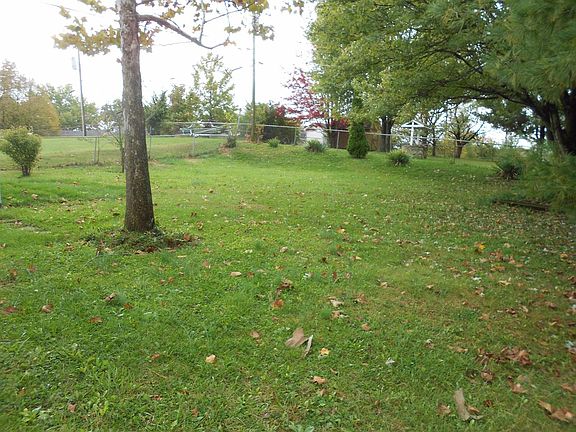 5th image of 1376 Beulah Park