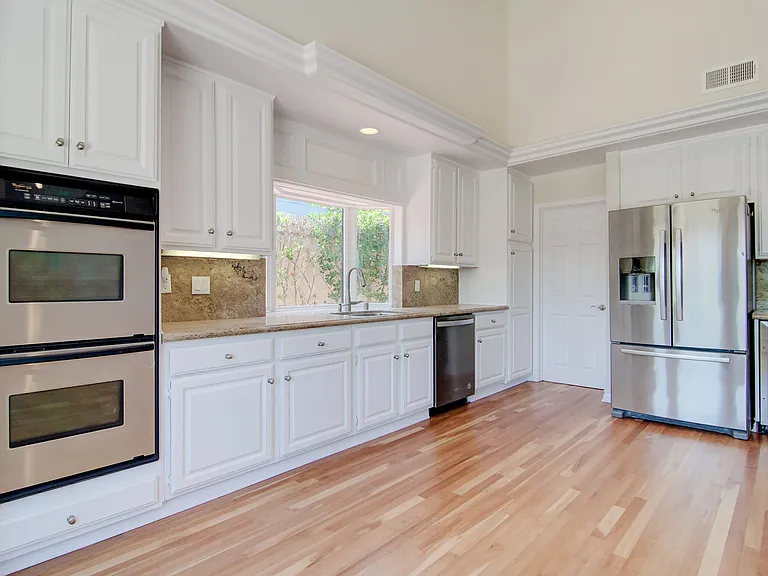 24261 Cascades Dr — Photo 14