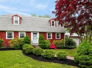 35 Briarwood Ln, Scituate, MA 02066
