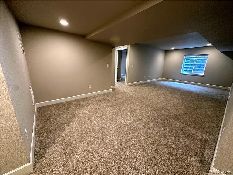6652 Golden Briar Ln — Photo 35