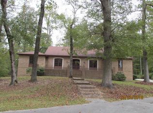 103 Pembroke Dr, Washington, GA 30673