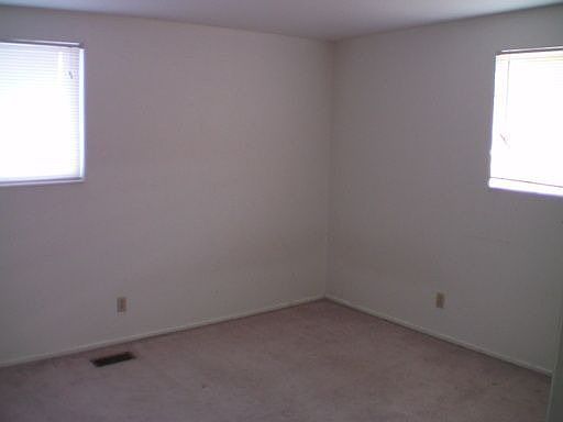4th image of 4637 Harman Dr APT 3