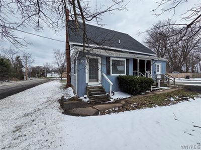 38 N Main St, Middleport, NY, 14105