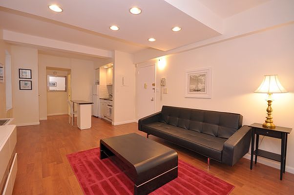 1st image of 150 W 51st St #1709DC