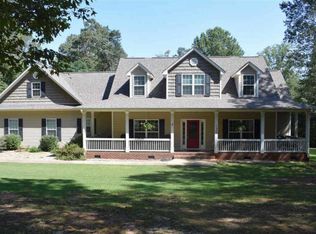 150 Sellars Dr, Inman, SC 29349
