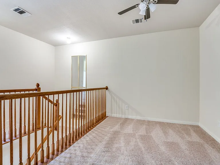 8929 Soldiers Home Ln — Photo 11