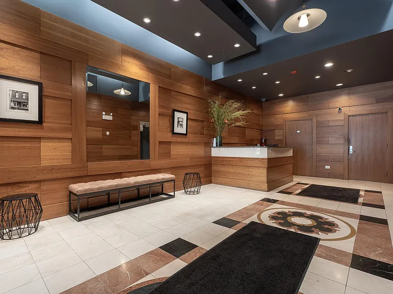 1212 N Wells St #403 — Photo 18