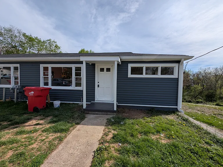 211 Old Lair Rd #1 — Photo 8