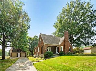 11611 E 75th St, Raytown, MO 64138