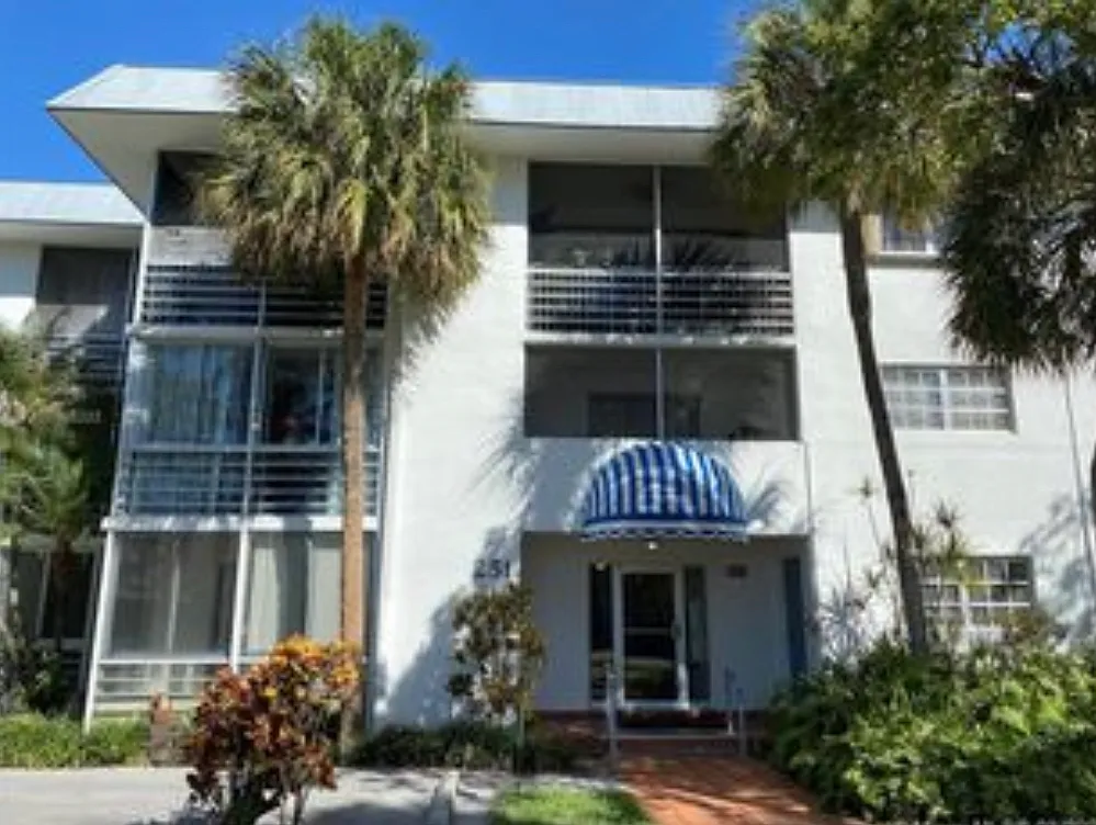 Building Photo - 201 Galen Dr #315W