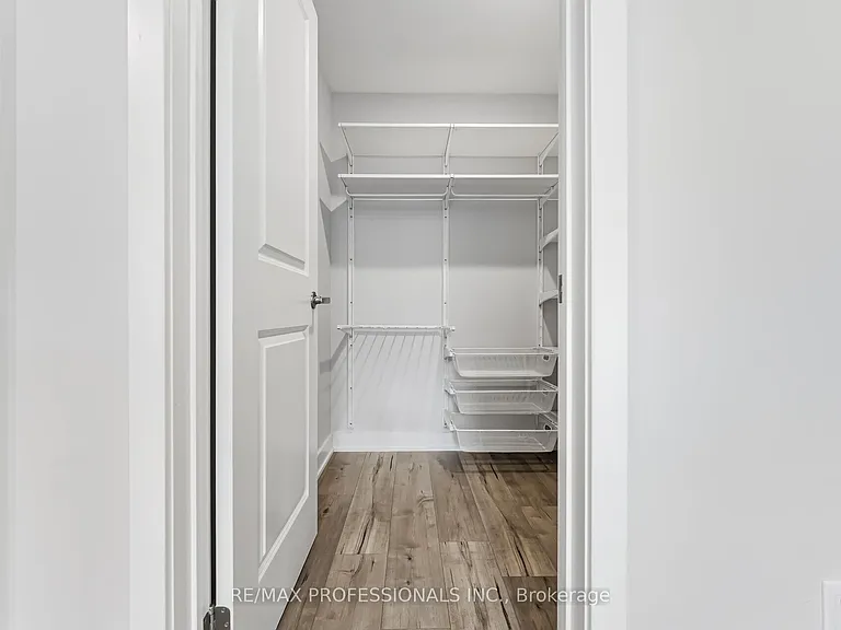 10 Boxwood Rd — Photo 19