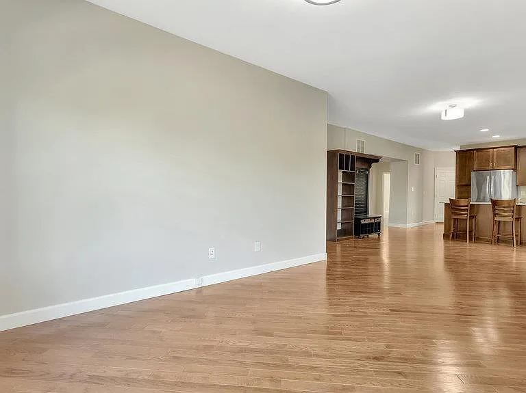 3908 McDonald Ave #1F — Photo 5