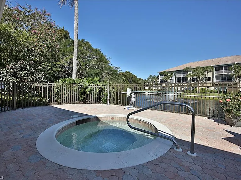 837 Sailaway Ln #202 — Photo 29