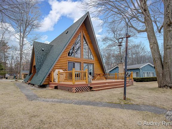 2nd image of 5829 E Lakeshore Dr
