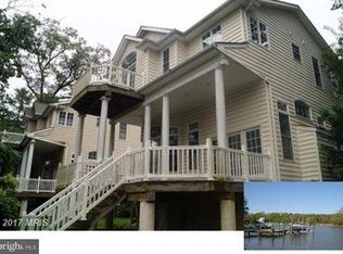 7728 W Shore Rd, Pasadena, MD 21122