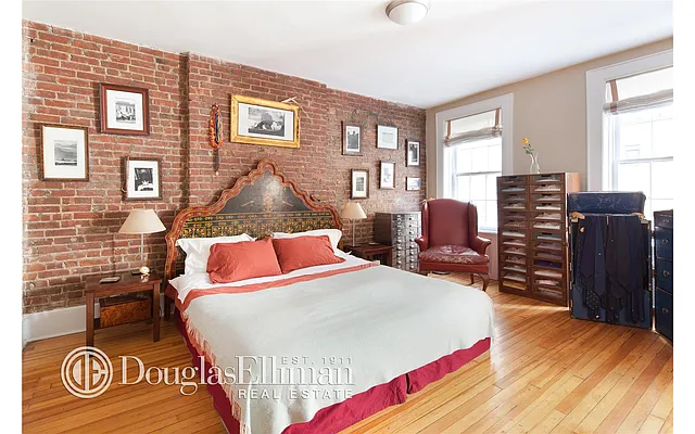 Sold by Douglas Elliman | media 3