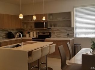 185 SE 1st Cir, Pompano Beach, FL 33060