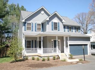 3203 Lakeview Pkwy, Locust Grove, VA 22508