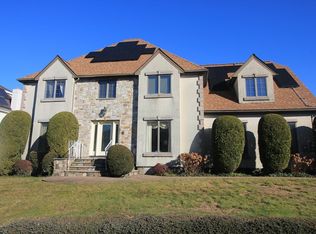 197 Gardiner Rd, Quincy, MA 02169