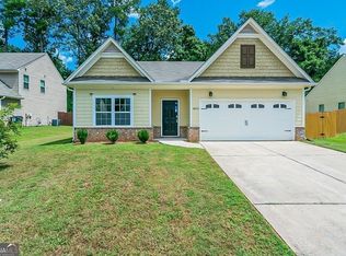 6012 Heisler St, Rex, GA 30273