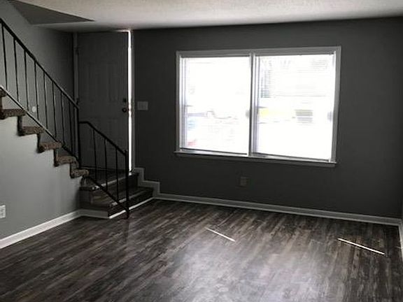 2nd image of 312 E J St APT 3