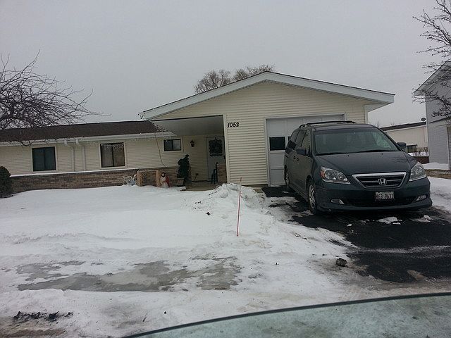 1st image of 1052 Belmont Ct #1052