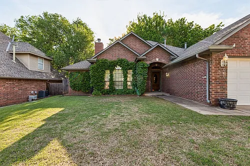1820 Chelsea Dr Photo 1