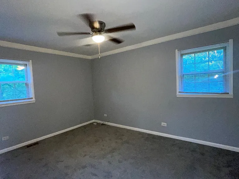 2515 Hermon Ave — Photo 7