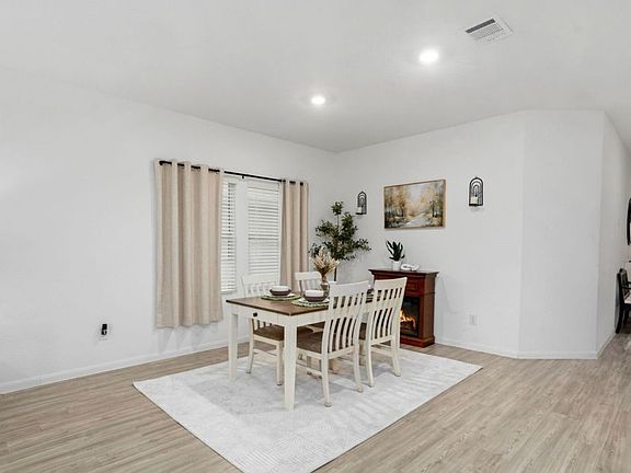 5th image of 6718 Carlton Crst
