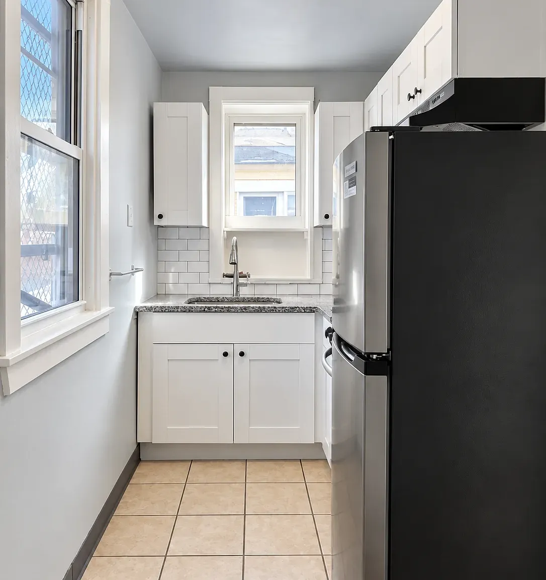 1 bed, 700 sqft, $1,280 — Photo 2
