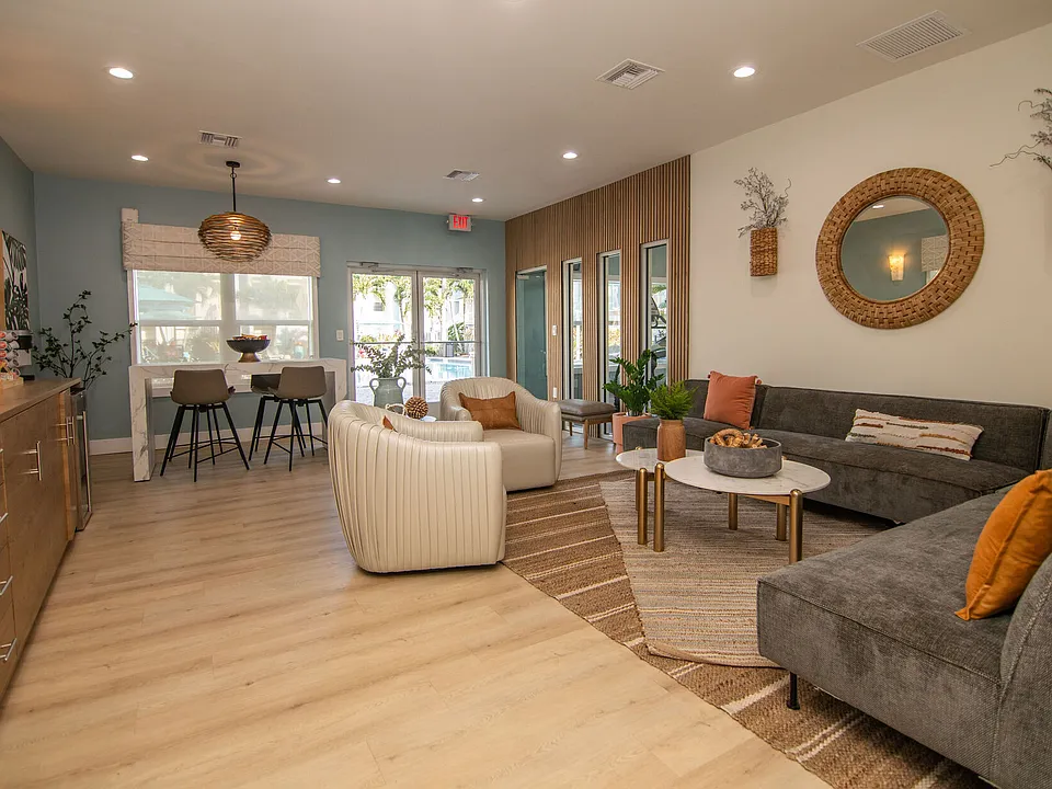 The Laurels apartments community photo