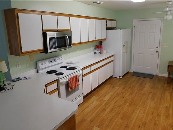 5th image of 154 SE Ibis Way