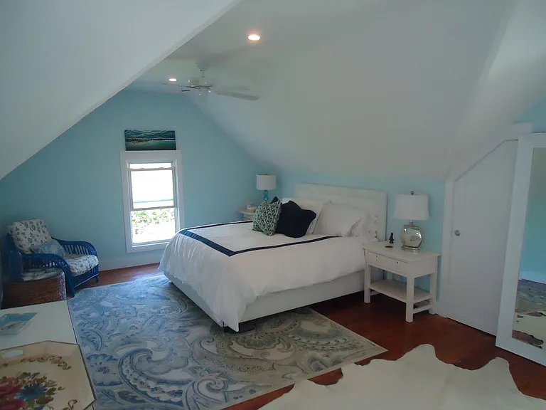 200 Lumber Ln — Photo 8