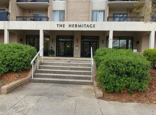 619 King St APT 702, Columbia, SC 29205