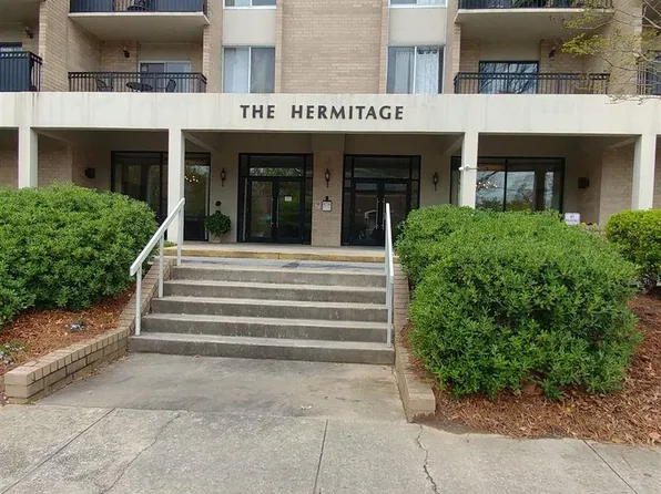 619 King St APT 702, Columbia, SC 29205