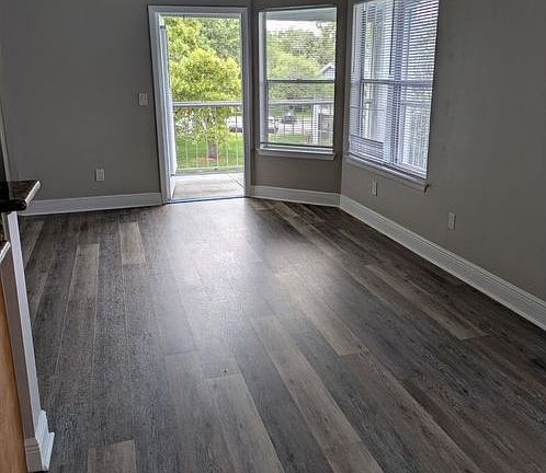 5th image of 2593 Grassy Point Dr Unit 205